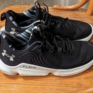Under Armour Flow FUTR X2 Steph Curry low Black/White Basketball/ Crosstrain Gym